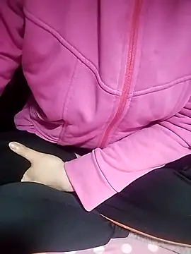 Snapshot of loveyou246 chatting on 02.20.25 loveyou246 online show from 02.20.25