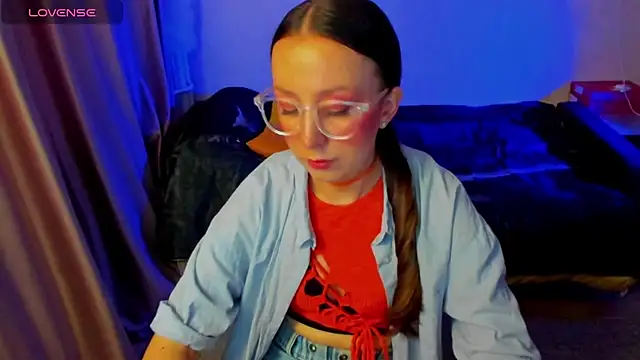 CurlySteph online show from 06.22.26