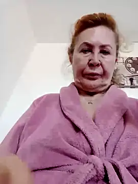 Hottie-Mom online show from 04.08.26