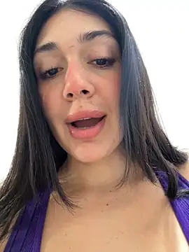 LaanaCooper online show from 10.01.25