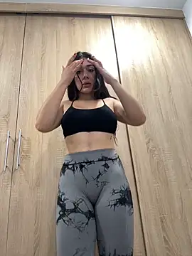 LaanaCooper online show from 10.28.25