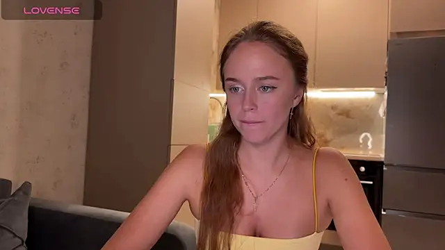 Snapshot of Megan_Nilson chatting on 06.08.26 Megan Nilson online show from 06.08.26