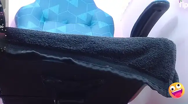 Kerly Doll online show from 01.17.25