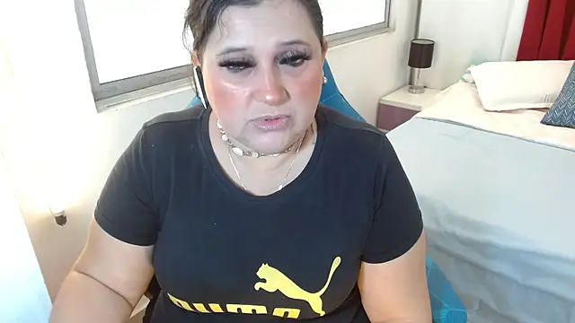 Kerly Doll online show from 02.06.26