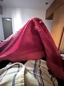 Snapshot of YourPersonall chatting on 12.07.24 YourPersonall online show from 12.07.24