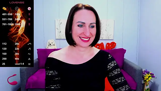 Snapshot of Nia_Smithh chatting on 02.20.25 Nia Smithh online show from 02.20.25