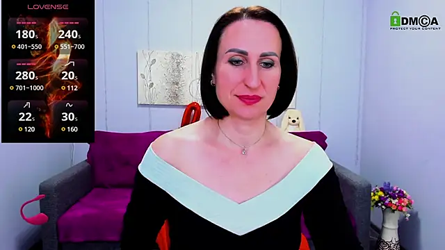 Snapshot of Nia_Smithh chatting on 03.06.25 Nia Smithh online show from 03.06.25