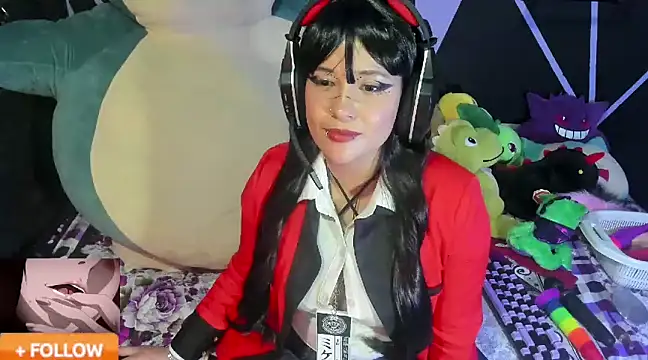 Snapshot of Emilythemachine chatting on 02.11.25 Emilythemachine online show from 02.11.25
