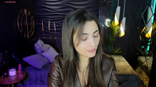 KylieMellow online show from 01.17.25