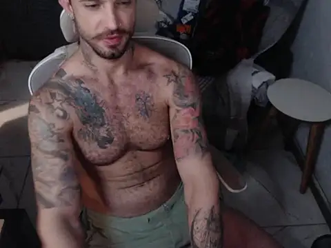 Snapshot of BarucRj chatting on 09.22.25 BarucRj online show from 09.22.25