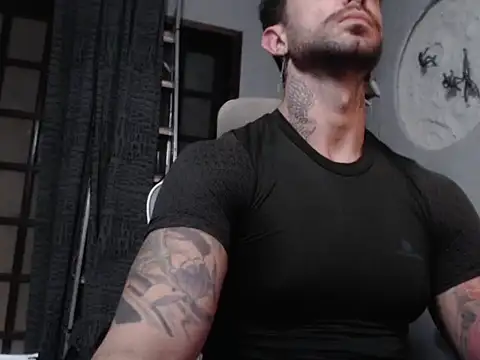 Snapshot of BarucRj chatting on 10.01.25 BarucRj online show from 10.01.25