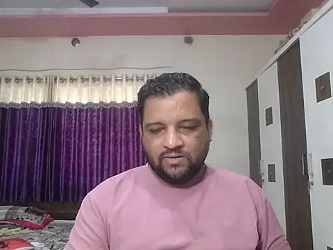 Snapshot of dhruv_love chatting on 05.19.26 dhruv love online show from 05.19.26