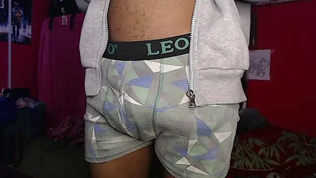 Snapshot of longdickservice chatting on 01.23.25 longdickservice online show from 01.23.25