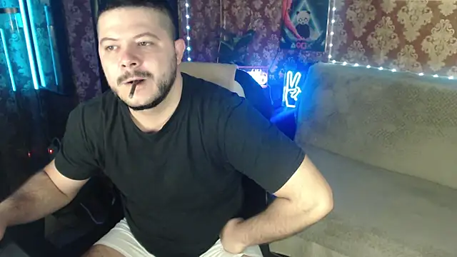 Snapshot of thor_master chatting on 10.12.25 thor master online show from 10.12.25