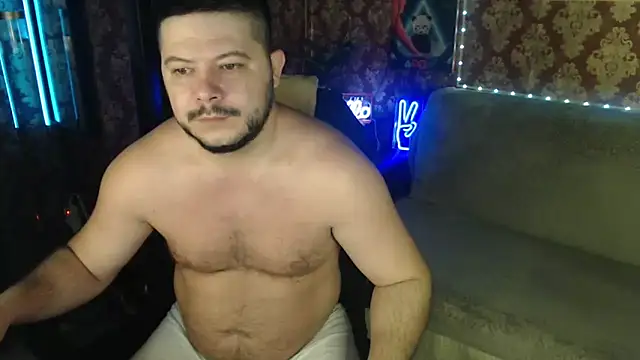 Snapshot of thor_master chatting on 10.15.25 thor master online show from 10.15.25