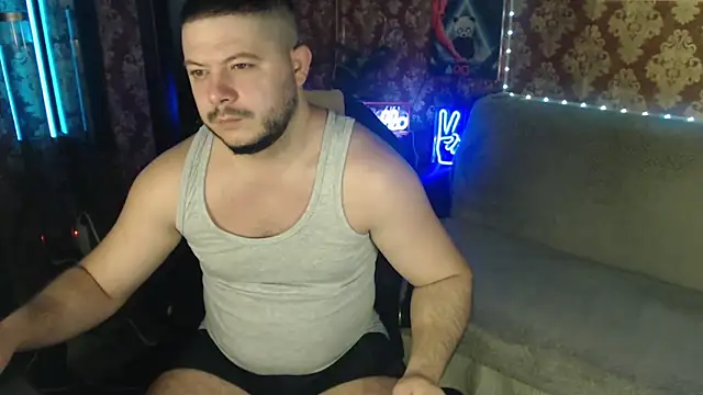 Snapshot of thor_master chatting on 10.16.25 thor master online show from 10.16.25