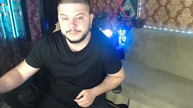 Snapshot of thor_master chatting on 10.22.25 thor master online show from 10.22.25