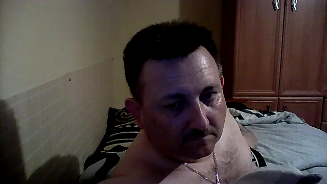 Snapshot of Novy73 chatting on 09.20.25 Novy73 online show from 09.20.25