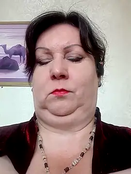 Snapshot of Milf4love50 chatting on 06.07.26 Milf4love50 online show from 06.07.26