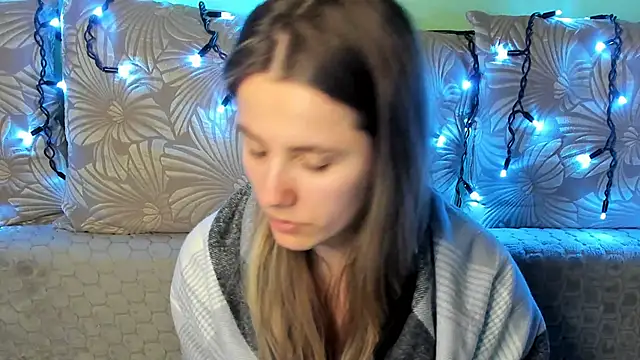 Snapshot of MaggieCake chatting on 02.26.26 MaggieCake online show from 02.26.26