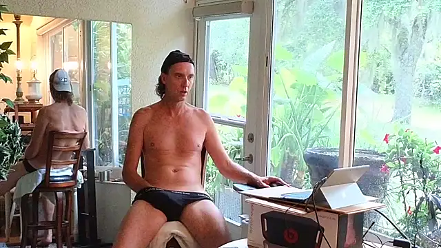 Snapshot of eliberator1777 chatting on 05.29.26 eliberator1777 online show from 05.29.26