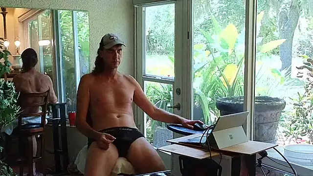 Snapshot of eliberator1777 chatting on 06.06.26 eliberator1777 online show from 06.06.26