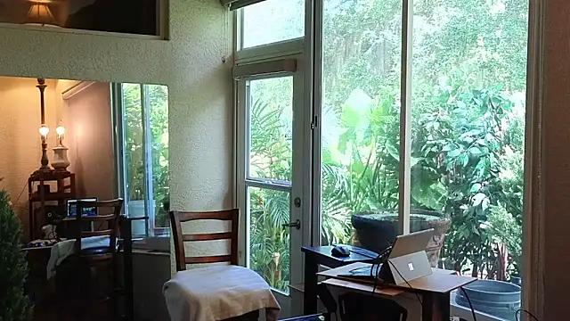 Snapshot of eliberator1777 chatting on 06.18.26 eliberator1777 online show from 06.18.26