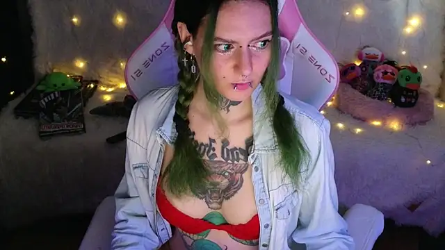 Ginger Stay online show from 04.13.26