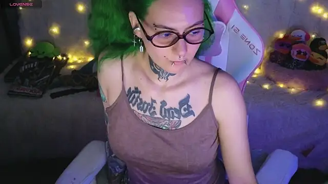 Ginger Stay online show from 05.15.26