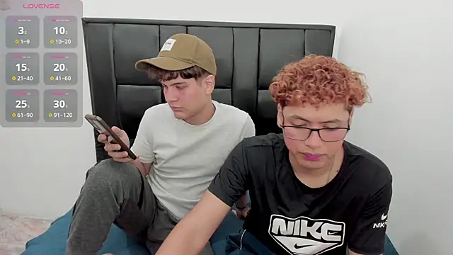 Snapshot of javieryalejandro chatting on 09.28.25 javieryalejandro online show from 09.28.25