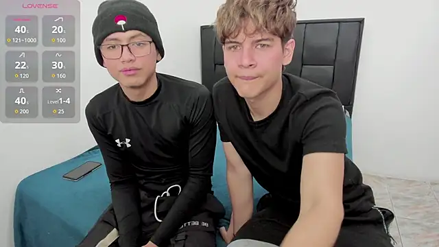 Snapshot of javieryalejandro chatting on 11.05.25 javieryalejandro online show from 11.05.25