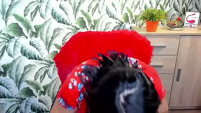 Ellennaughty online show from 12.31.24