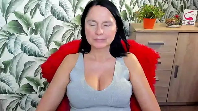 Ellennaughty online show from 01.14.25