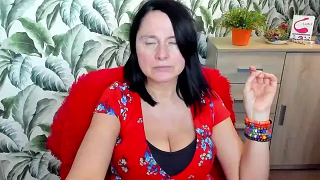 Ellennaughty online show from 02.17.25