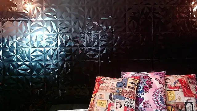 PINK  LOLA1 online show from 02.19.26