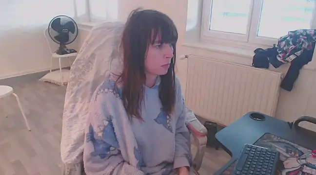 missthon0 online show from 12.20.24