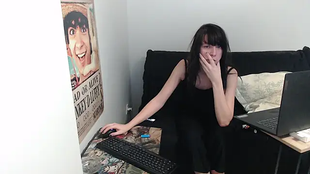 missthon0 online show from 02.13.25