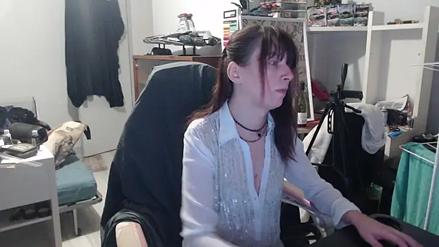 missthon0 online show from 02.12.26