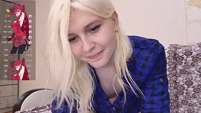 Snapshot of Evelyn_rabbit chatting on 01.30.25 Evelyn rabbit online show from 01.30.25