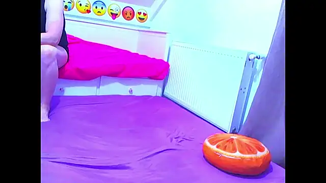 evehotty online show from 04.13.26