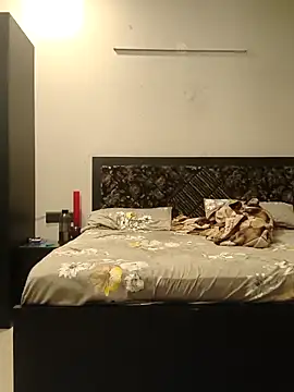 Harmanboy03 online show from 04.13.26