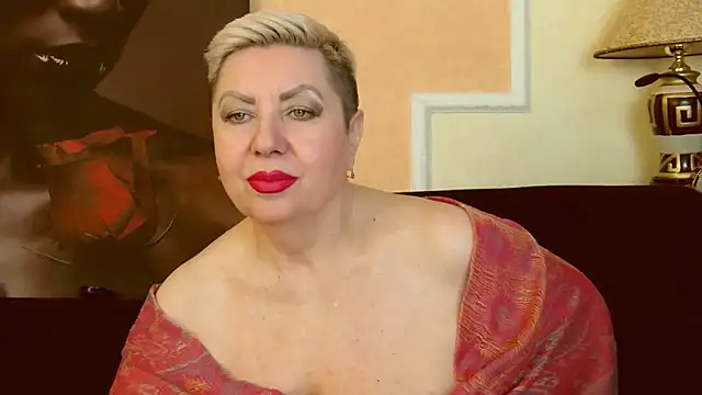 LadyPosh online show from 01.22.25