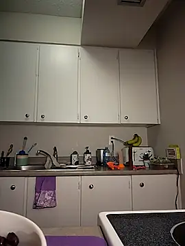 LucidLucy online show from 03.17.25