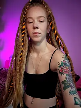 LucidLucy online show from 11.03.25