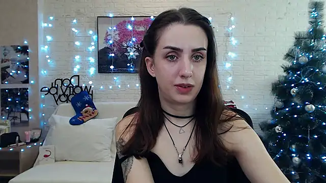 FranceskoJones online show from 12.18.24