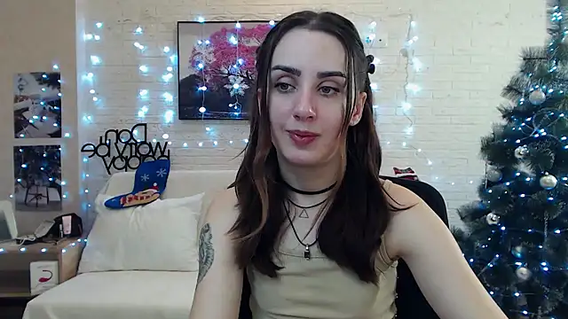 FranceskoJones online show from 12.22.24