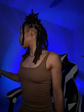 Snapshot of thebrattygoddess chatting on 01.02.25 thebrattygoddess online show from 01.02.25