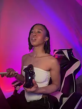 Snapshot of thebrattygoddess chatting on 03.06.25 thebrattygoddess online show from 03.06.25