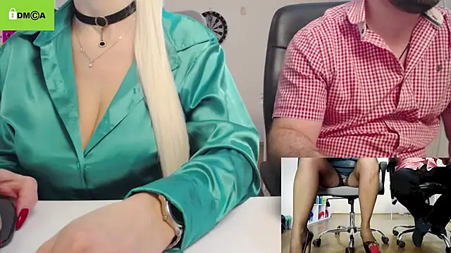 Snapshot of secret-office chatting on 03.06.25 secret-office online show from 03.06.25