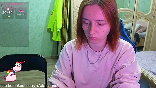 Snapshot of DanaMartina chatting on 10.05.25 DanaMartina online show from 10.05.25